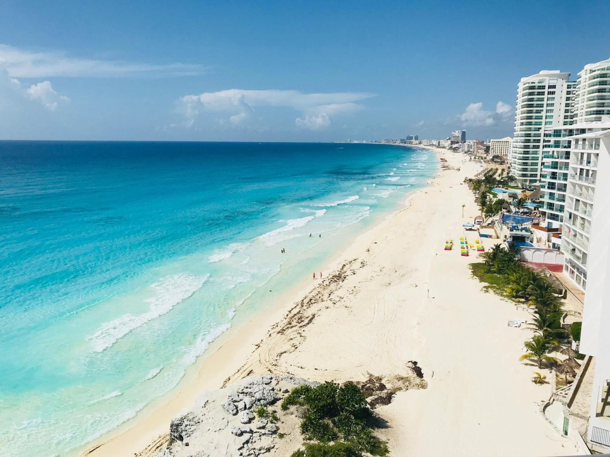2 Story Oceanfront Penthouses On Cancun Beach! Dış mekan fotoğraf