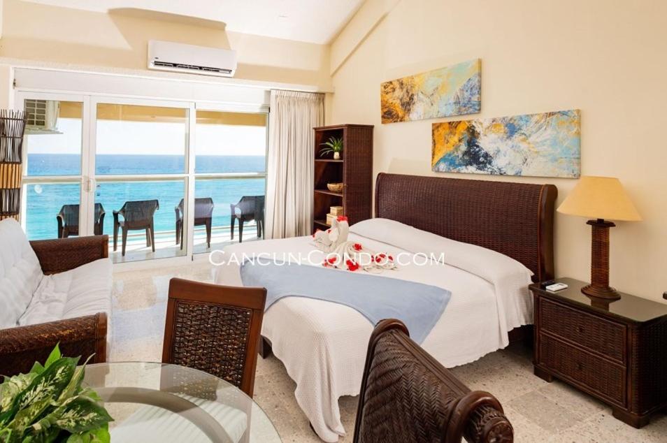 2 Story Oceanfront Penthouses On Cancun Beach! Dış mekan fotoğraf