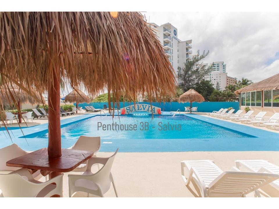 2 Story Oceanfront Penthouses On Cancun Beach! Dış mekan fotoğraf