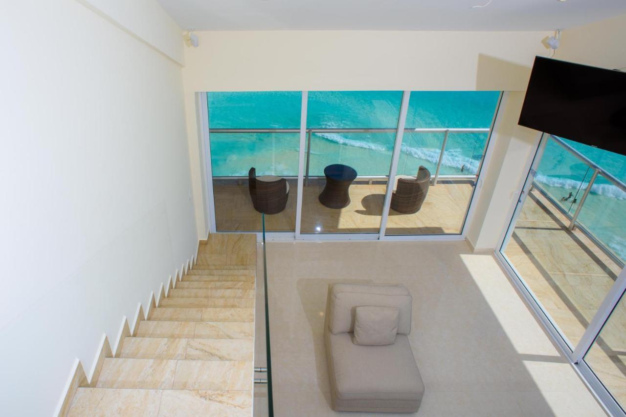 2 Story Oceanfront Penthouses On Cancun Beach! Dış mekan fotoğraf