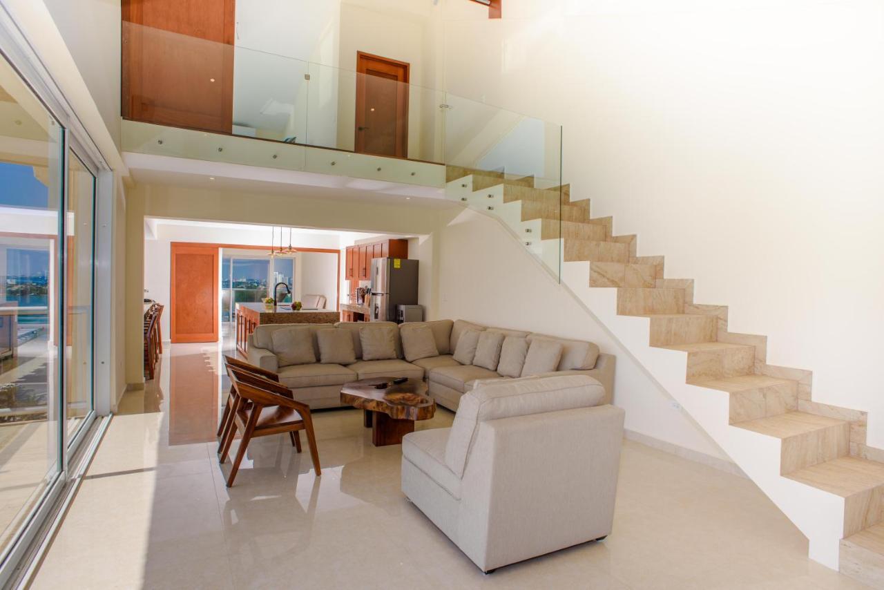 2 Story Oceanfront Penthouses On Cancun Beach! Dış mekan fotoğraf