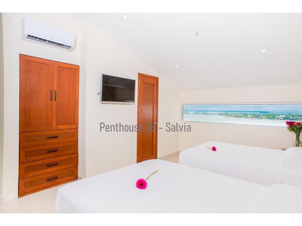 2 Story Oceanfront Penthouses On Cancun Beach! Dış mekan fotoğraf